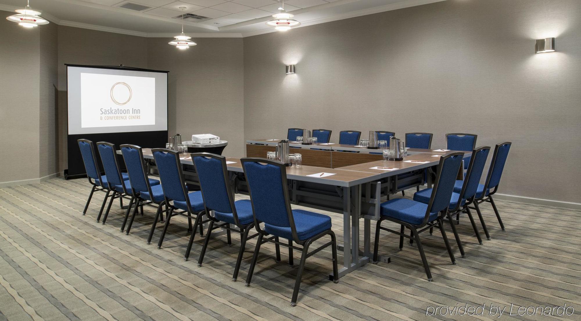 Saskatoon Inn & Conference Centre Kültér fotó
