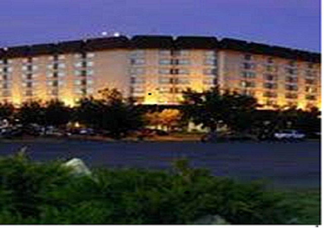 Saskatoon Inn & Conference Centre Kültér fotó
